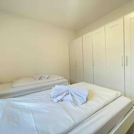 Daire Max115 Zentrale Monteurwohnung *