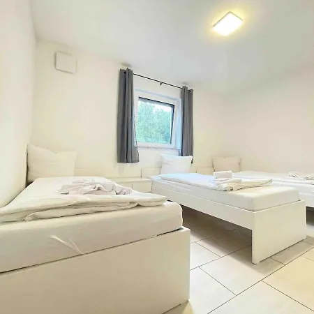 Max115 Zentrale Monteurwohnung Maxhutte-Haidhof